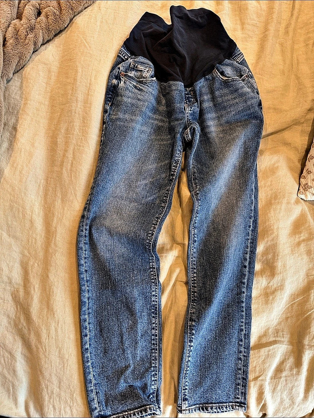 Old Navy Maternity Boyfriend Full Panel Jeans Blue Size 2